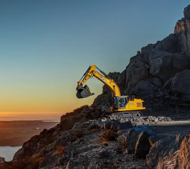 370X Excavator